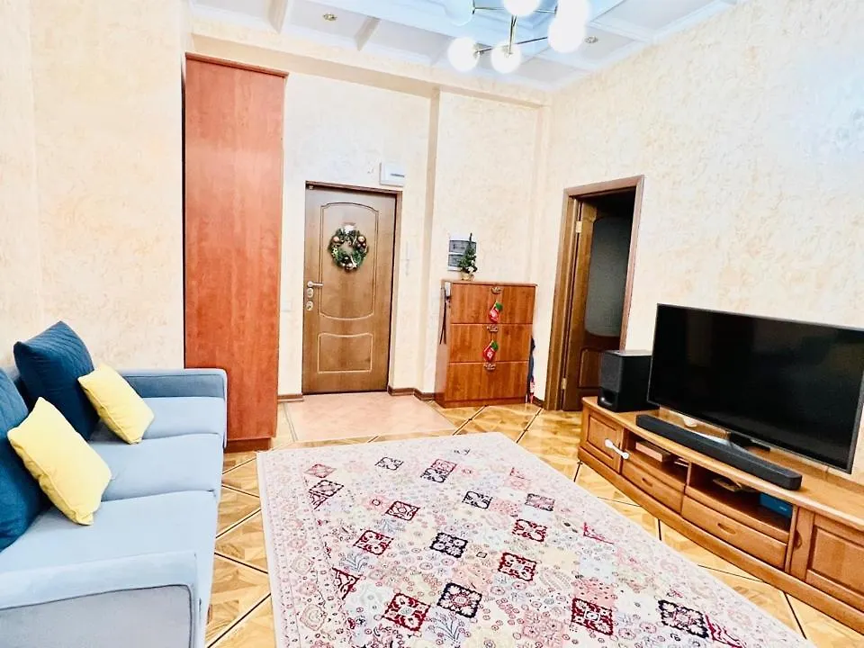 Уютные Апартаменты В Центре Алматы По Ул. Кожамкулова Д.229 Kazachstan